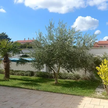 Michaela By Istra Vacation Villa *