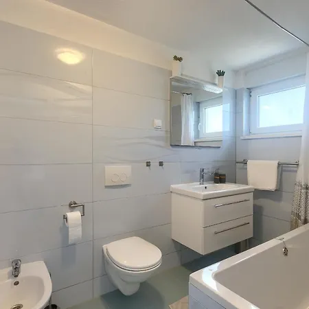 Michaela By Istra Vacation Villa *
