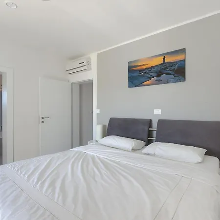 Michaela By Istra Vacation Villa Jadreški