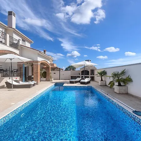 Villa Michaela *